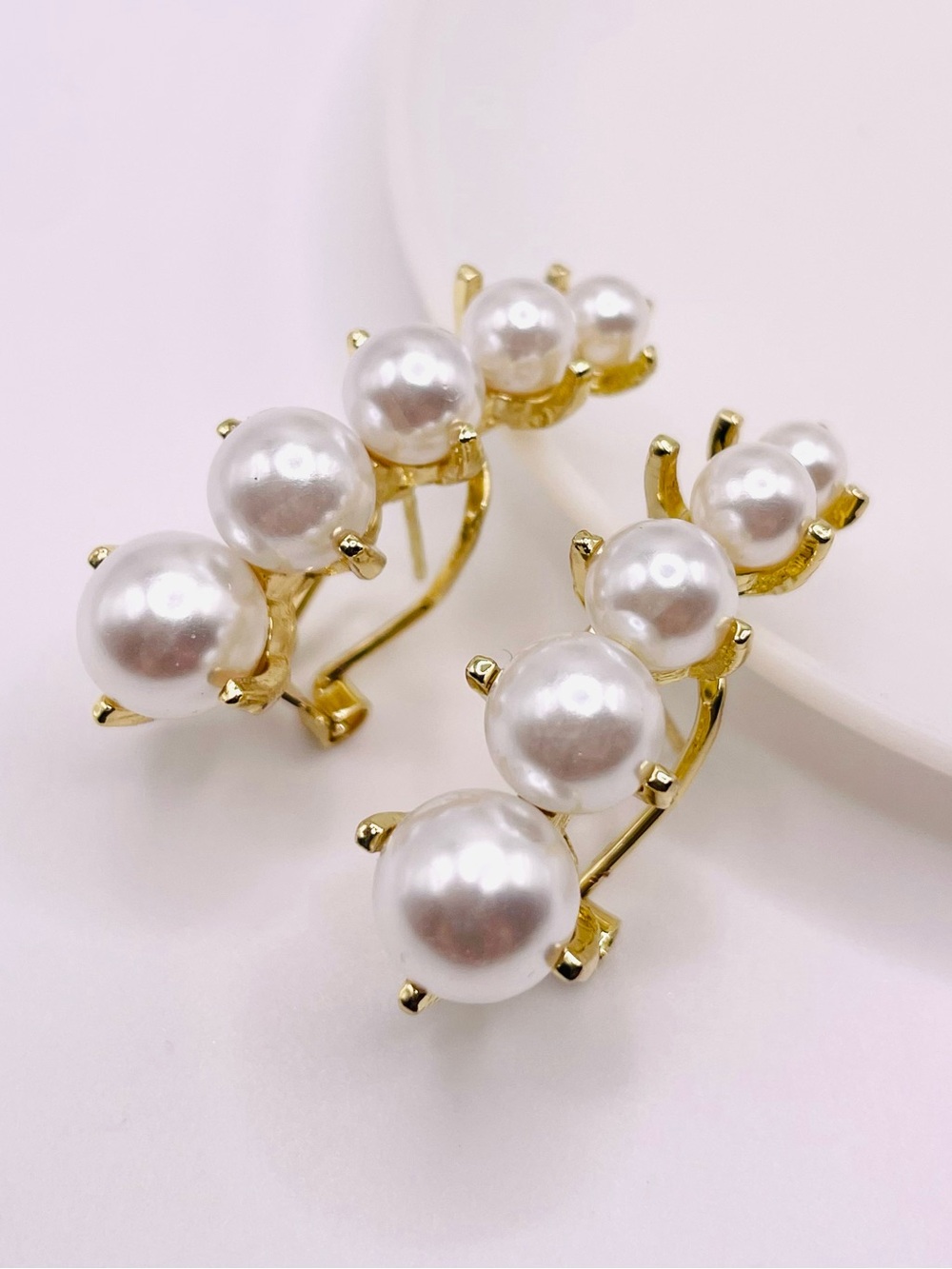 Gradual Pearl Climber Earrings